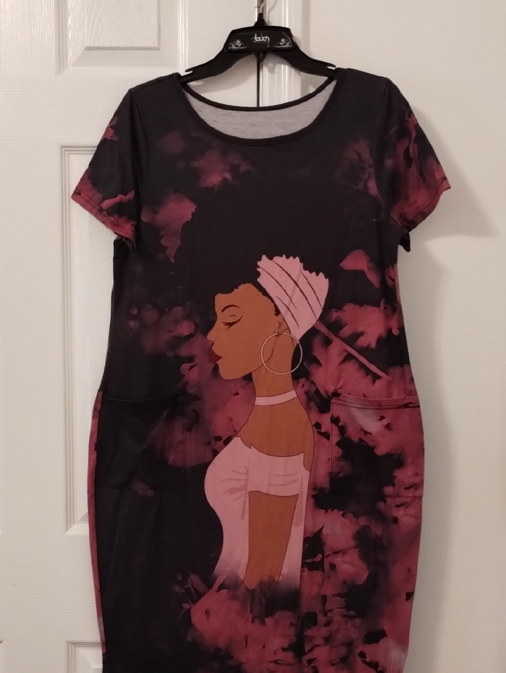 SHEIN Black and Pink Tie-Dye Midi Dress with Graphic Woman